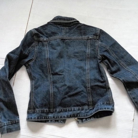 🍍2/$20🍍zip up denim jacket from GAP - Picture 4 of 4